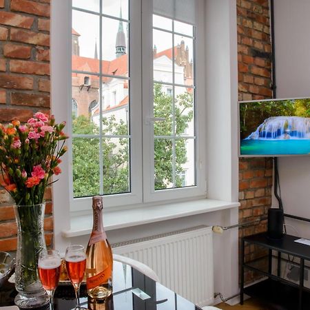 Maya'S Flats & Resorts 63 - 3 Rooms Apartment On Chlebnicka Street Old Town Gdansk Bagian luar foto
